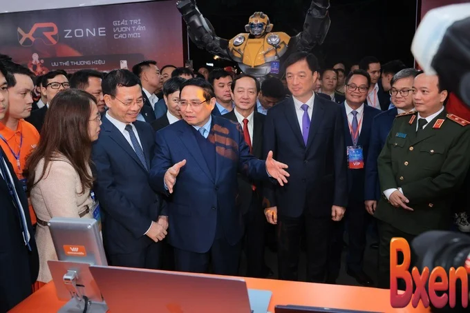 Techfest 2025 Hơn 700 gian hàng trưng bày các thành tựu khoa học công nghệ-1.webp