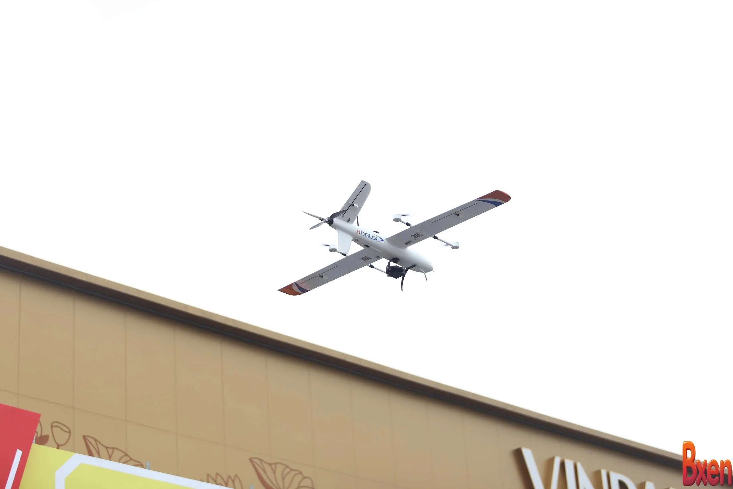 UAV đa năng tầm xa và AI laptop thương hiệu Việt sẽ trình làng năm 2026-1.webp