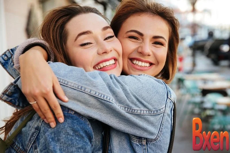 Vì sao một cái ôm ấm áp lại mang đến cảm giác dễ chịu-1.webp